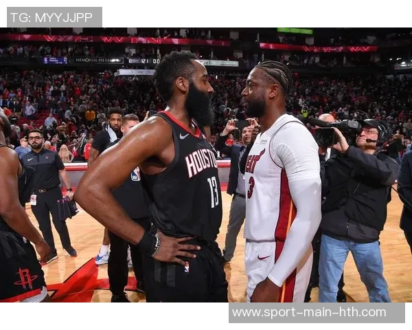 KD谈对抗哈登与小卡的压力期待他们助力快船逆转局势